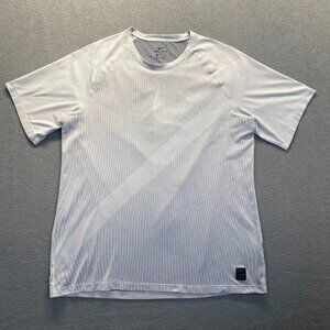 Nike Shirt Mens Size XL Gray Short Sleeve Golf Active Dri Fit,Lightweight,Golf